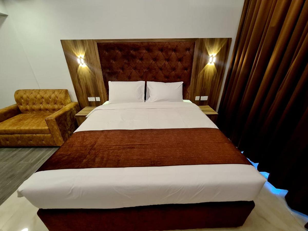 New Dream Plaza Hotel Apartment Dubai Exteriör bild