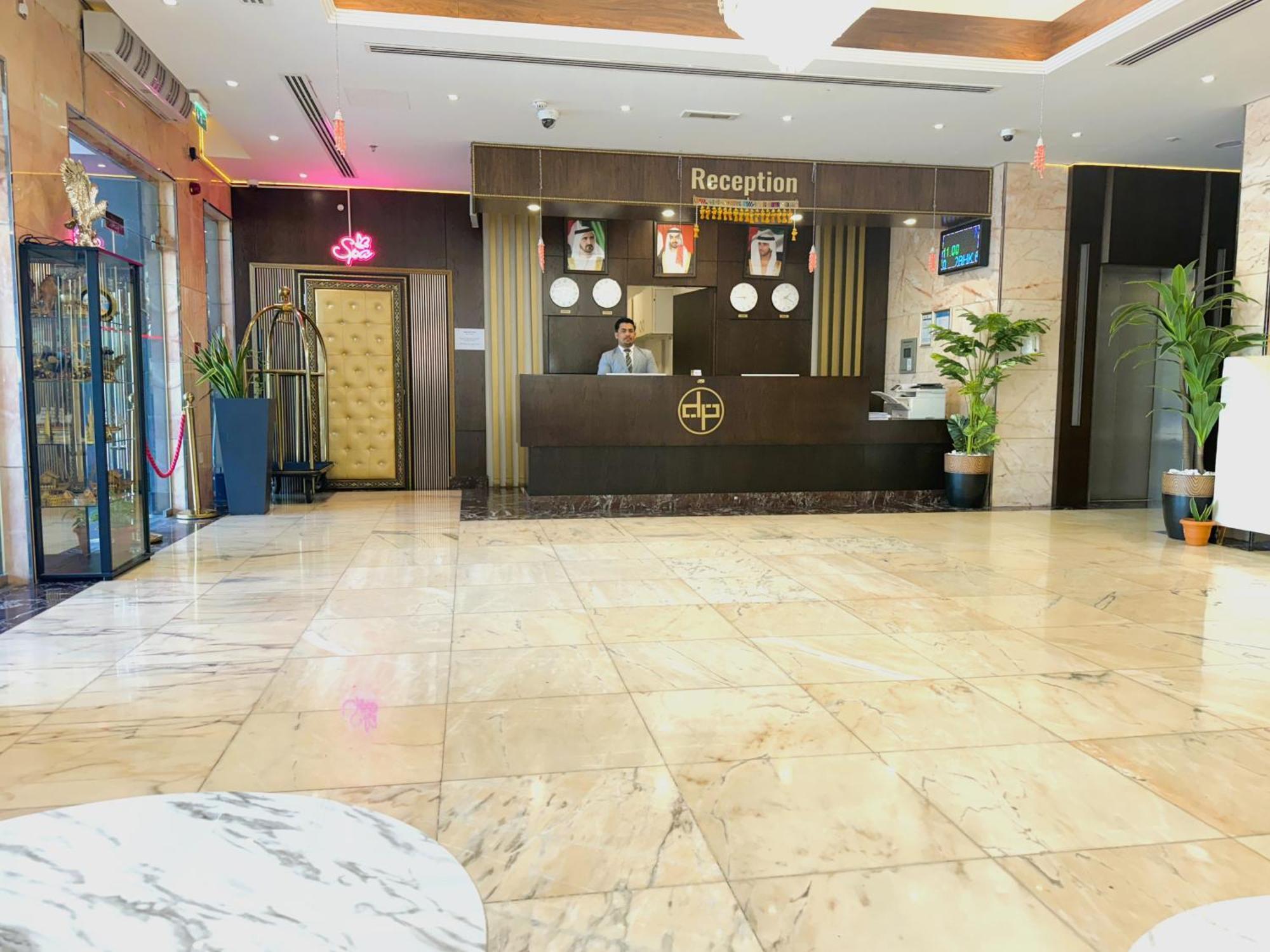 New Dream Plaza Hotel Apartment Dubai Exteriör bild