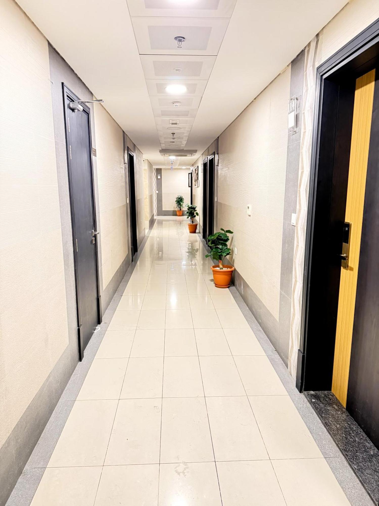 New Dream Plaza Hotel Apartment Dubai Exteriör bild