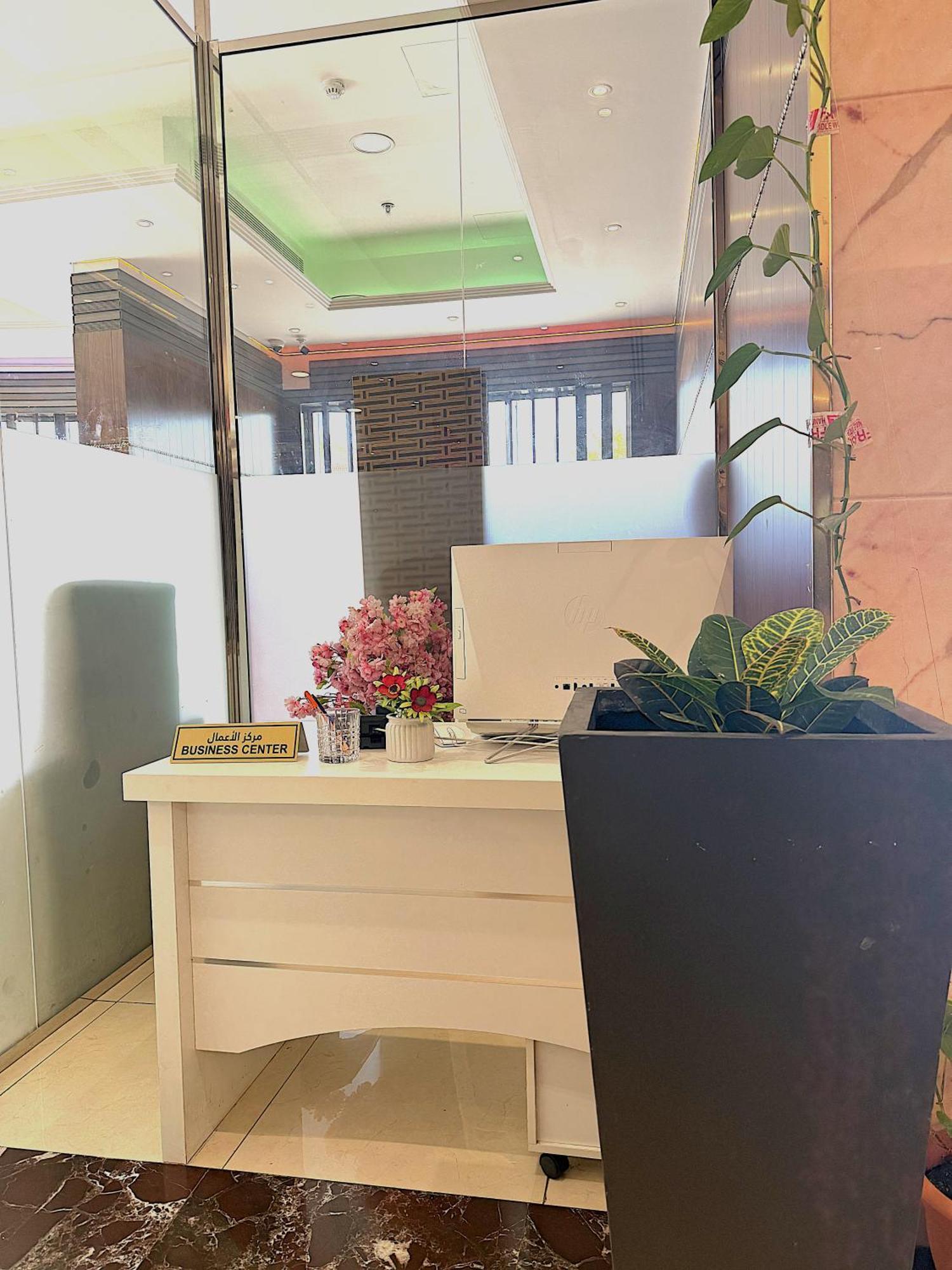 New Dream Plaza Hotel Apartment Dubai Exteriör bild